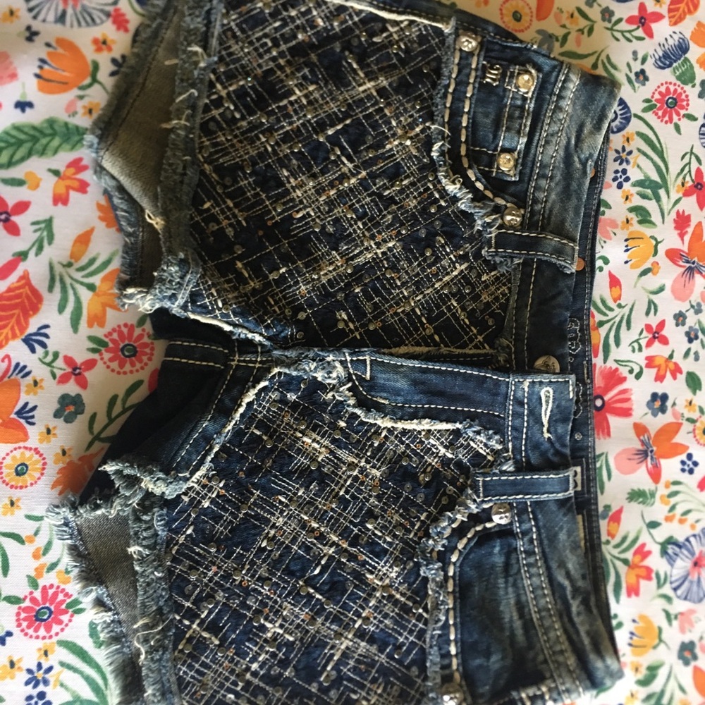 Woman’s Miss Me shorts